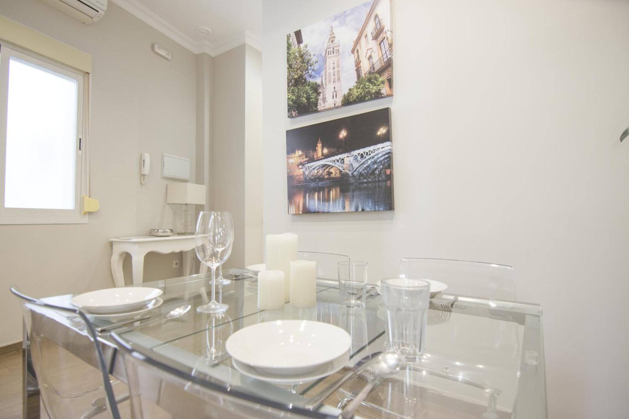 Rentalsevilla Mateos Gago Екстериор снимка